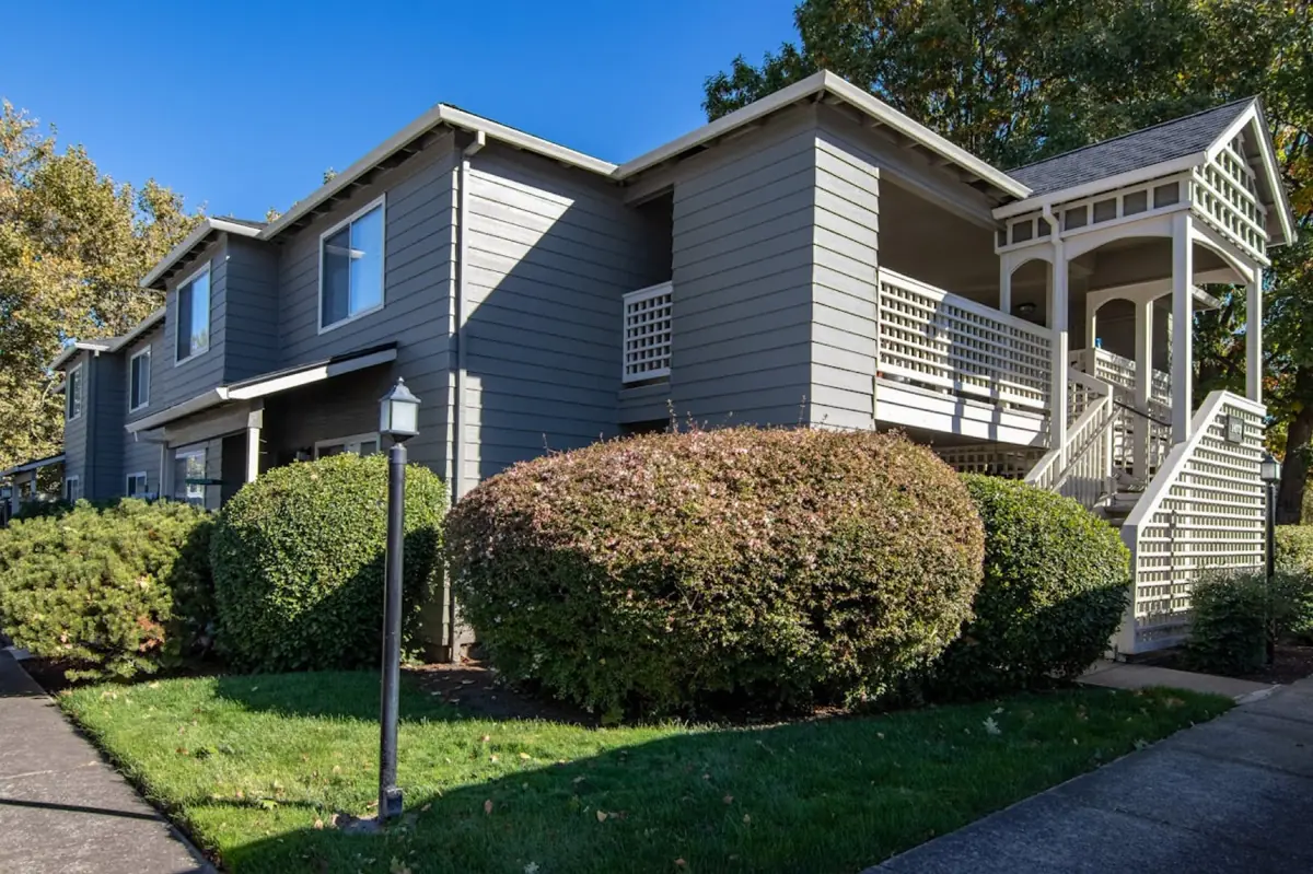 A two-story home in Creswell, Oregon